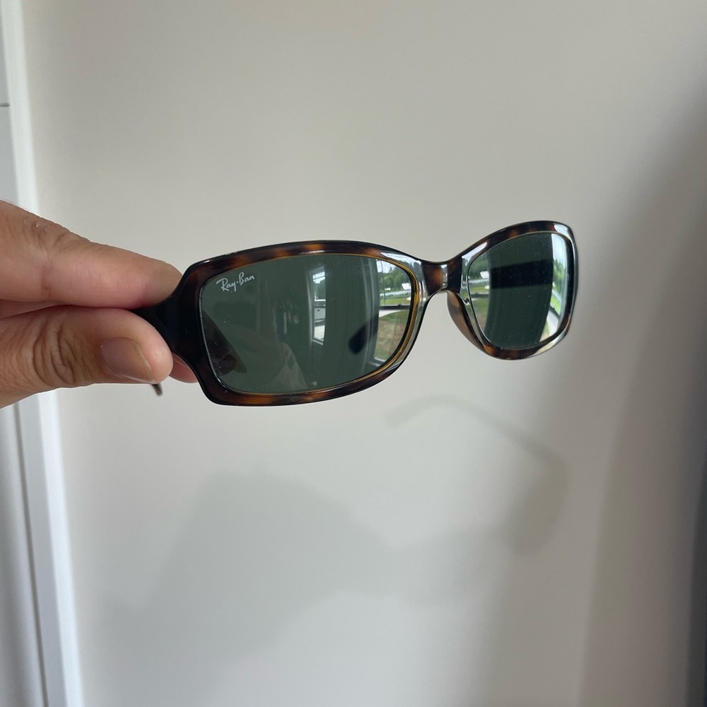 Ray-Ban Tortoise Frame Sunglasses